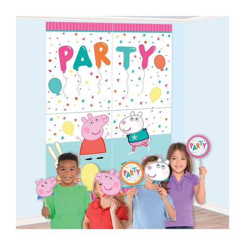 Peppa Pig Confetti Party Scene Setter & Assorted Photo Props