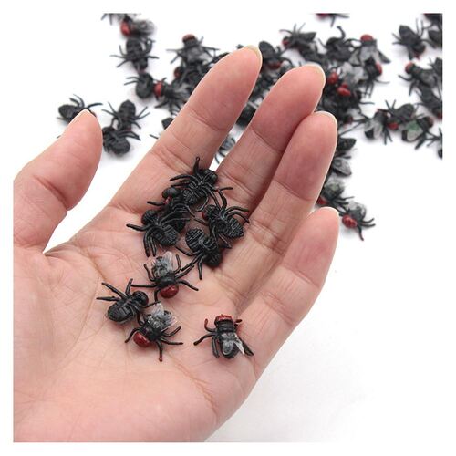 Flies 2cm 24 Pack
