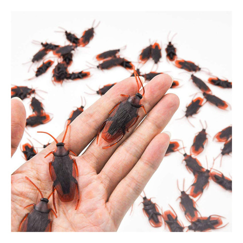 Cockroaches 4x2cm 10 Pack