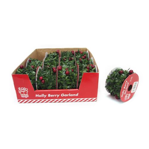 Holly & Berries Garland 2.7m